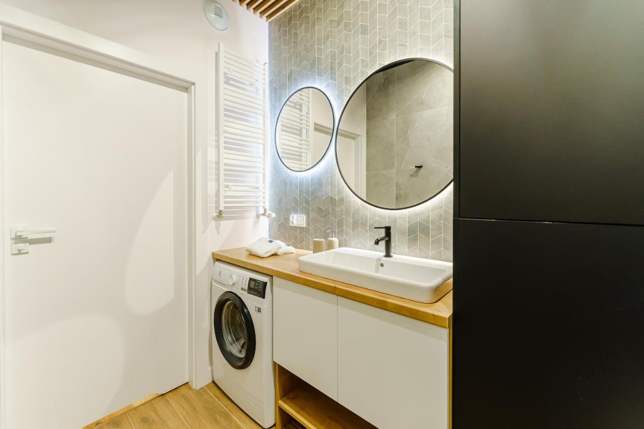 Apartamenty Lighthouse - Sauna & Fitness & Jacuzzi - Baltic Marina Residence Kolobrzeg Exterior photo